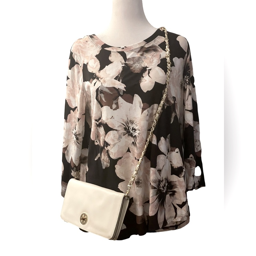Calvin Klein Performance Stretch Size Medium Top